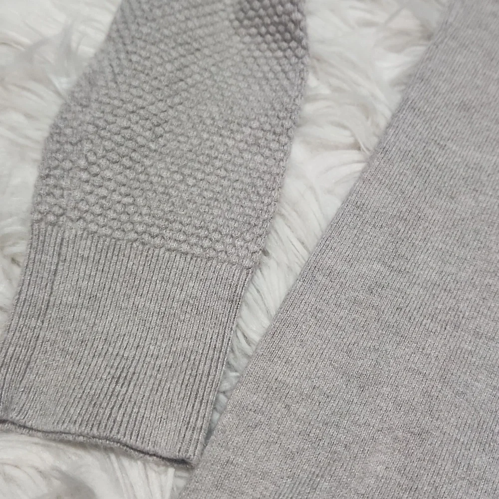 Loft Outlet Crewneck- XS